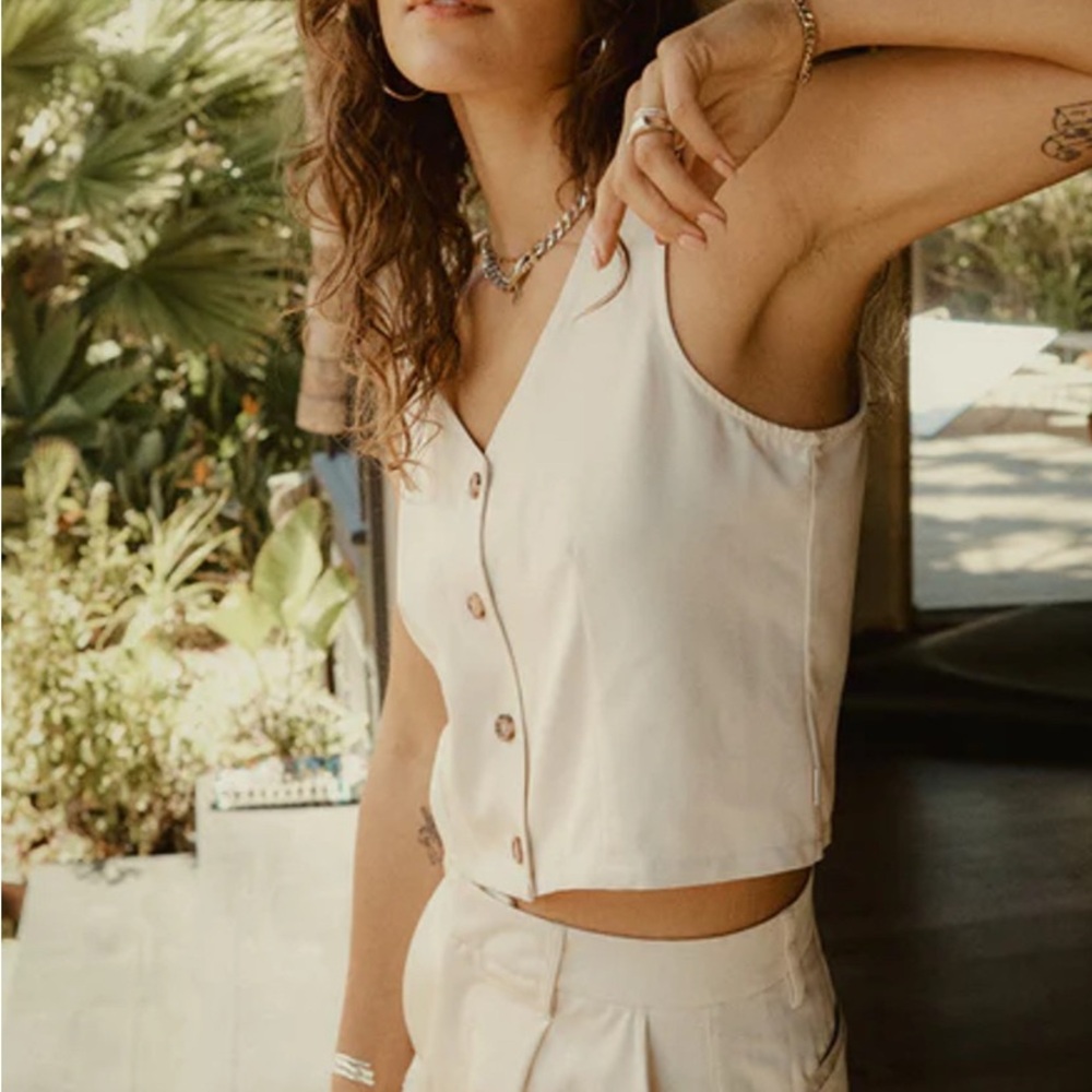 Chic cream Button-Up Crop Top & shorts set